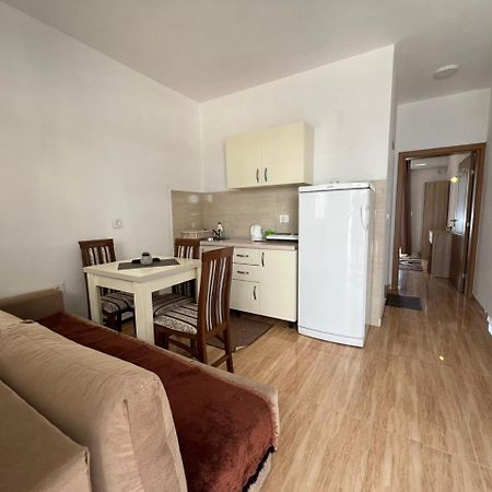 Kontiki Apartments Ulcinj Exteriör bild